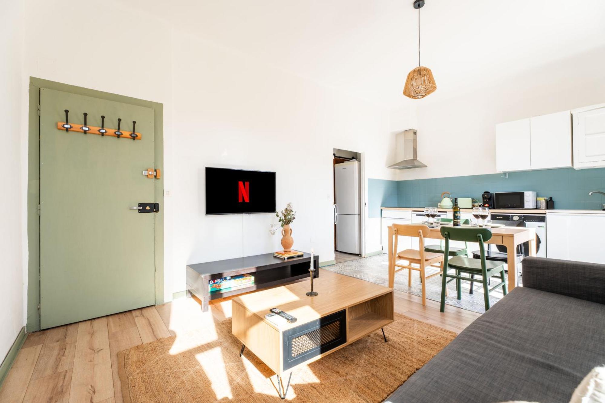 Grand Appartement Familiale - Camargue 萨林德吉罗 外观 照片