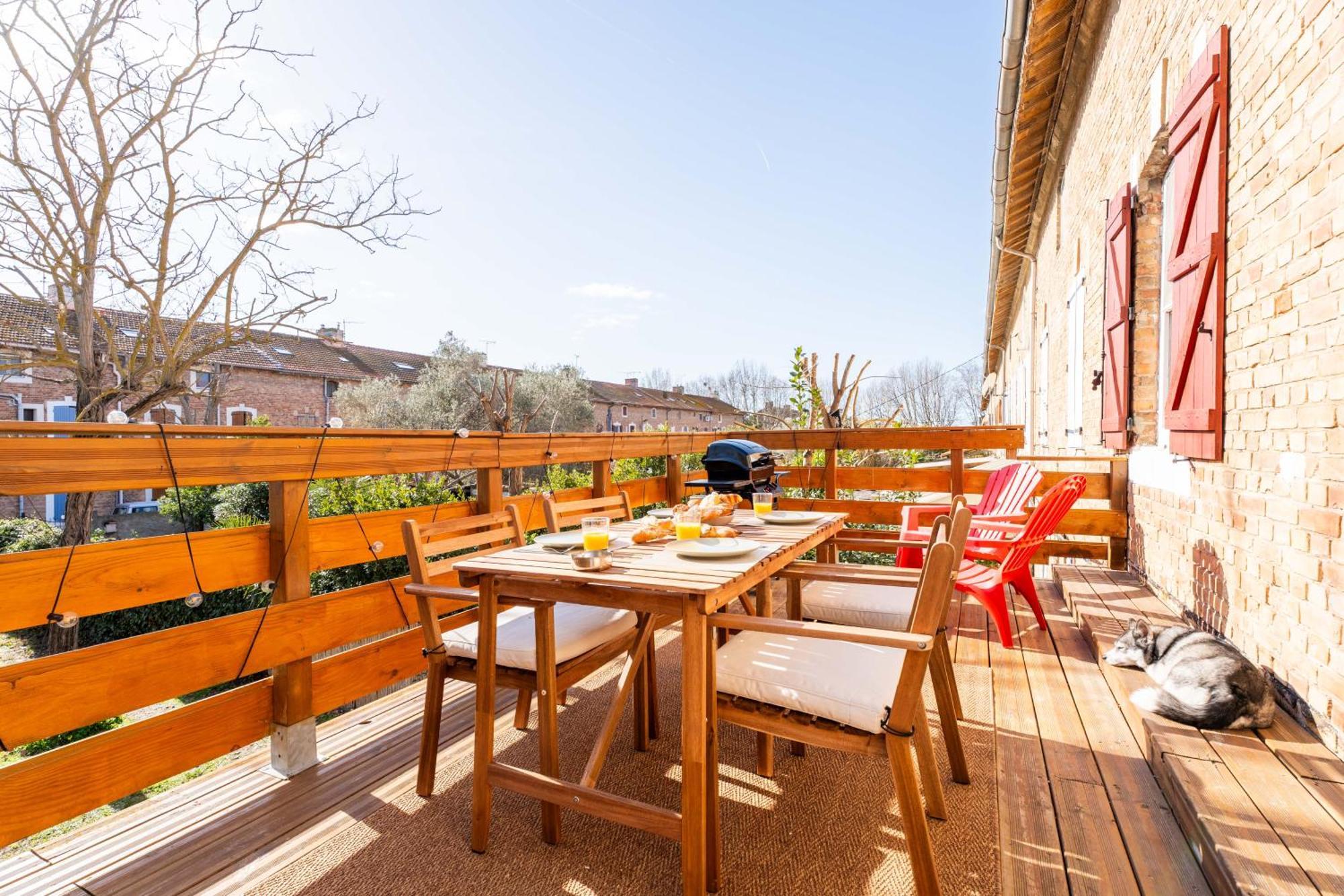 Grand Appartement Familiale - Camargue 萨林德吉罗 外观 照片